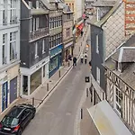 Magical Rooftop Views Historic Center 2 Guests