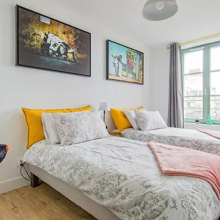Magical Rooftop Views Historic Center 2 Guests * Honfleur