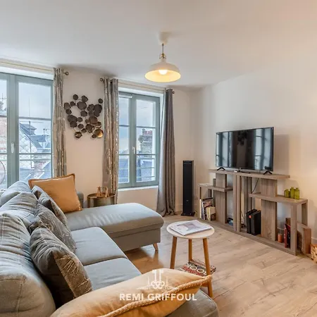 Magical Rooftop Views Historic Center 2 Guests Honfleur